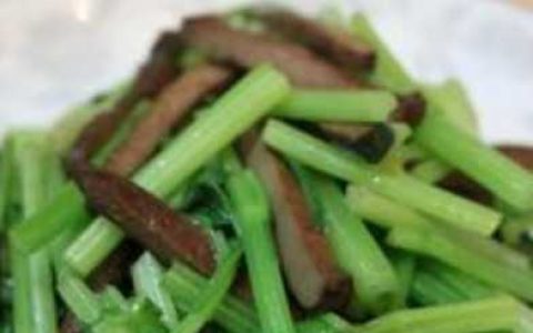 芹菜炒香干的家常做法介绍 家常芹菜炒香干的简易做法介绍