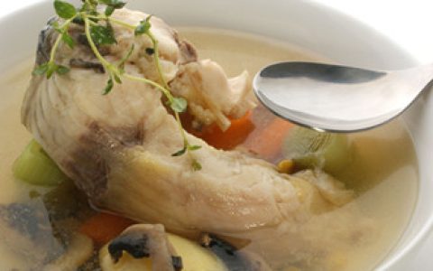 丝瓜豆腐鱼头汤 夏季清热去火靓汤