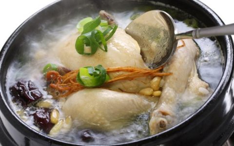松茸乌鸡汤 营养和美味兼顾