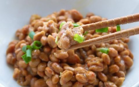 女人天天吃纳豆的好处有哪些