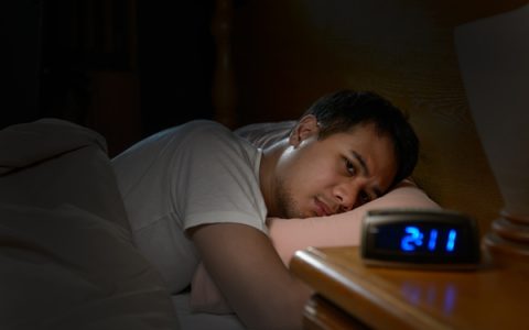 已婚女人梦见黄金被偷了是什么预兆？解梦财物提醒详解【已婚女人梦见黄金首饰】