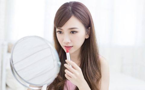 亚洲一线二线三线品牌精华液久久适合什么年龄段（不同年龄层肌肤需求与产品匹配）