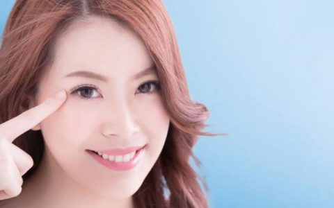 割双眼皮多少钱，不同地区价格差异大吗？