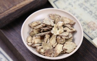 独活的4个功效与作用，阴虚血燥的人要避开