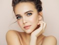 三个人aj教程如何更有趣 创意互动设计提升视频效果