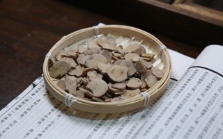 白芍的功效与作用，女性调理离不开它