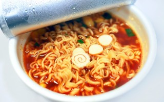 为什么方便面不能多吃，这些影响你该了解一下